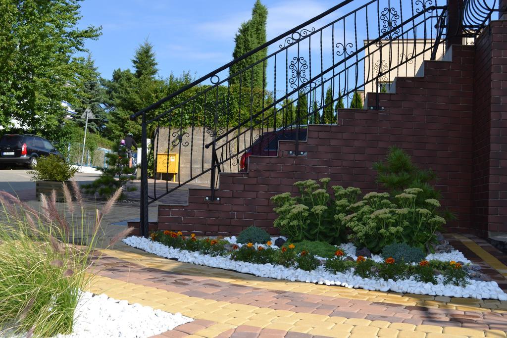 Dom Jastrzebia Z Basenem I Jacuzzi Apartment Jastrzebia Gora Exterior photo