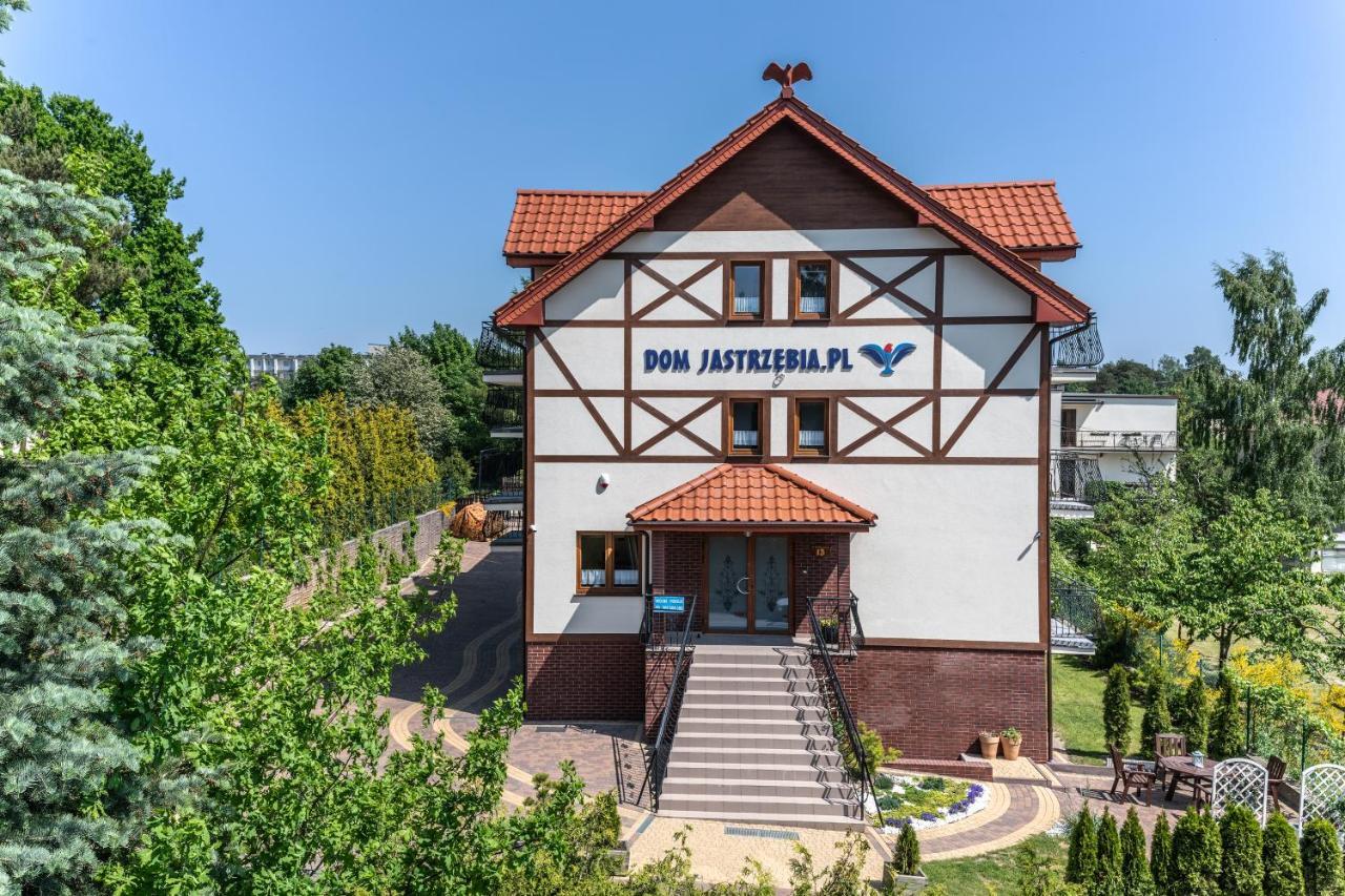 Dom Jastrzebia Z Basenem I Jacuzzi Apartment Jastrzebia Gora Exterior photo